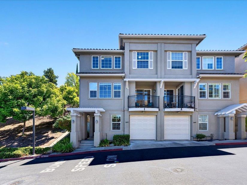 2695 Villa Cortona Way, San Jose CA 95125