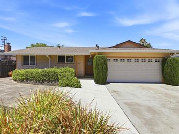 1415 Santa Fe Drive
