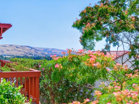 618 Skyway Drive, San Jose CA 95111