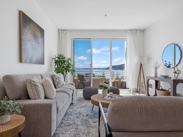 101 Crescent Way 2108, San Francisco CA 94134