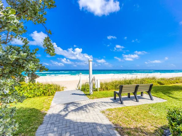 1194 Hillsboro Mile 57, Hillsboro Beach FL 33062