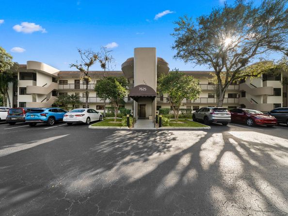 7625 NW 79th Ave 106, Tamarac FL 33321
