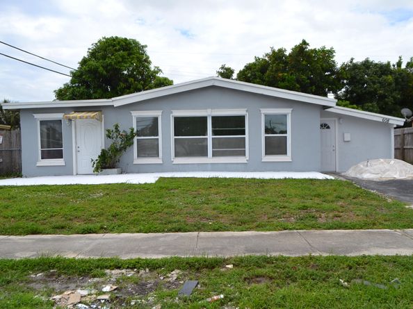 608 NW 20th Court, Pompano Beach FL 33060