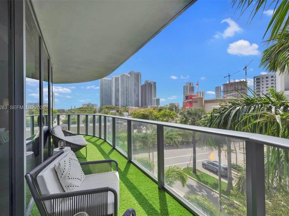121 NE 34th Street L304, Miami FL 33137