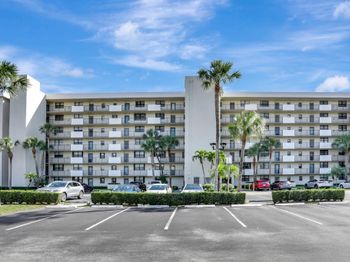 2430 Deer Creek Country Club Boulevard