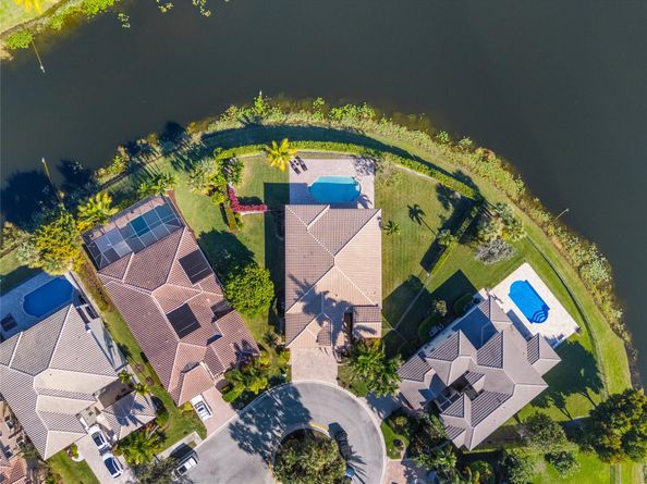 7922 NW 109th Ln, Parkland FL 33076