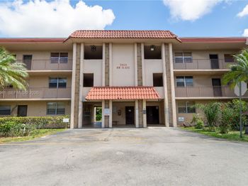3900 NW 76th Avenue