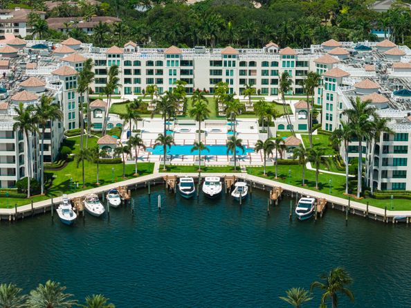 100 SE 5th Avenue 107, Boca Raton FL 33432