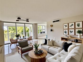 3960 Oaks Clubhouse Drive