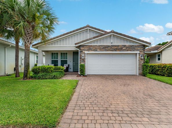 4017 Marina Way, Deerfield Beach FL 33064