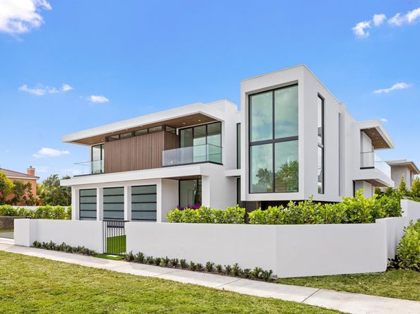 1099 NE 4th Avenue, Boca Raton FL 33432