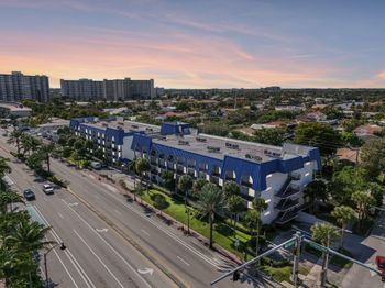 3909 N Ocean Boulevard