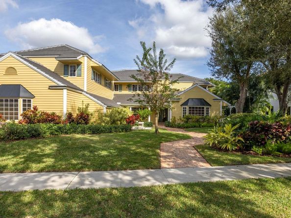 2883 Banyan Boulevard Circle NW, Boca Raton FL 33431