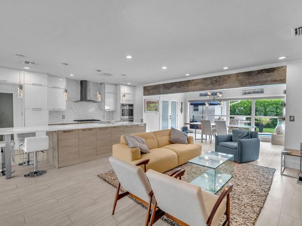 2212 NE 32nd Ave, Fort Lauderdale FL 33305