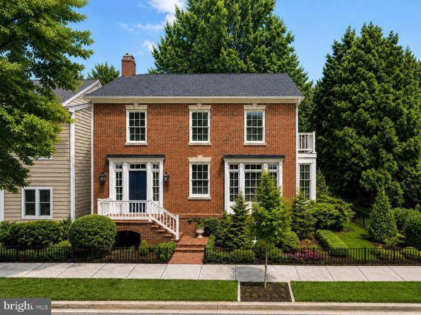 808 Oronoco Street, Alexandria VA 22314