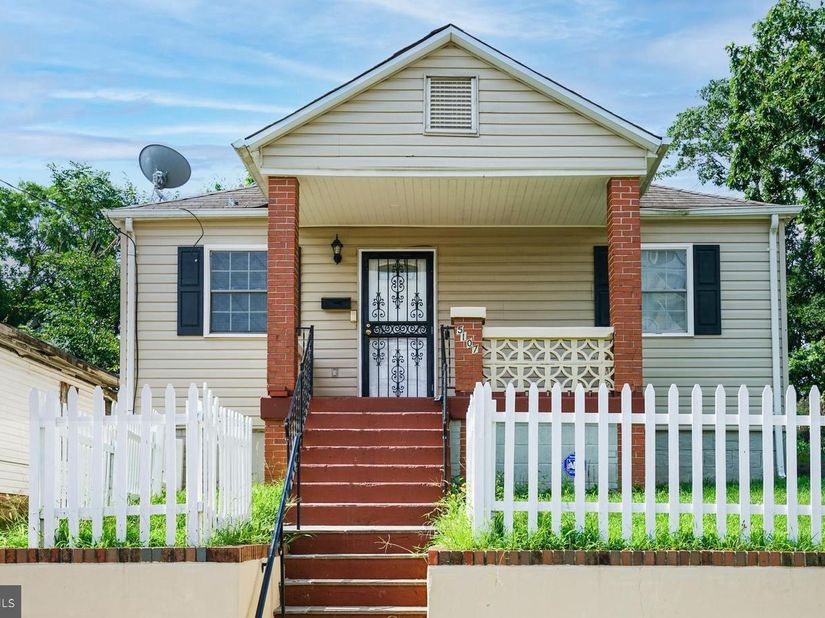 5107 Call Place SE, Washington DC 20019
