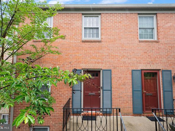 1642 Beekman Place NW A, Washington DC 20009