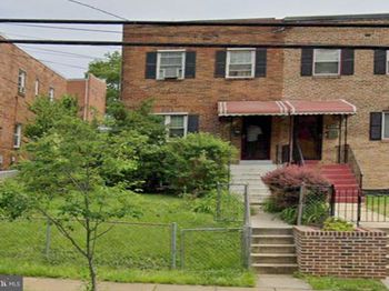 413 Valley Avenue SE