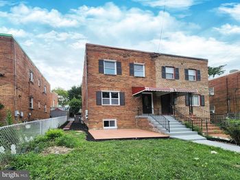 413 Valley Avenue SE