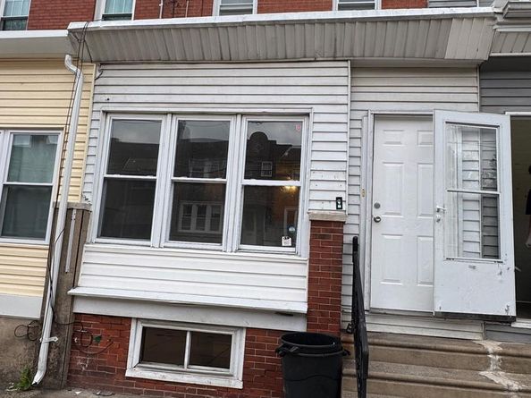 6135 Hegerman Street, Philadelphia PA 19135