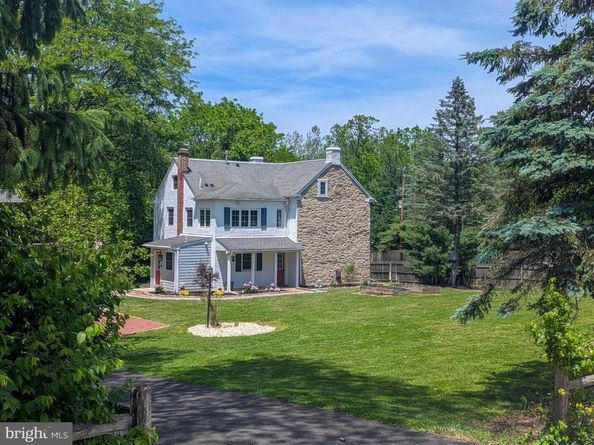 1390 Cinnamon Drive, Fort Washington PA 19034