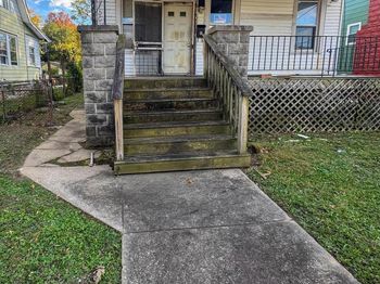 2017 Perry Street NE