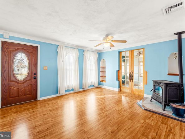 215 Blough Court, Fairless Hills PA 19030