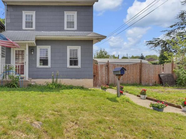 4415 Mcmenamy Street, Philadelphia PA 19136