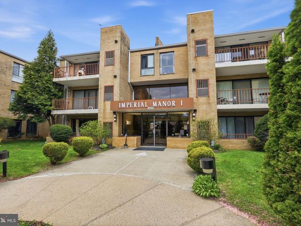 8910 Krewstown Road 118, Philadelphia PA 19115