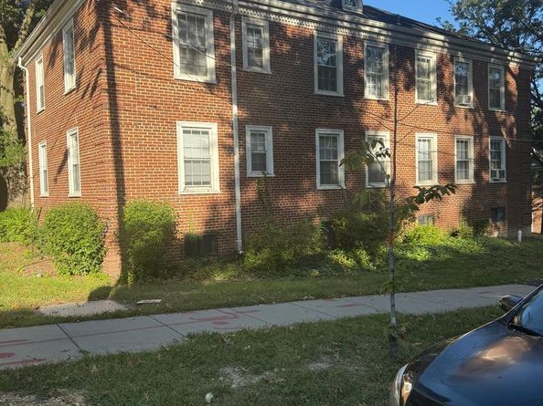 2711 Terrace Road SE 301, Washington DC 20020