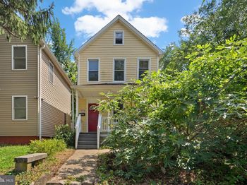 4035 Grant Street NE