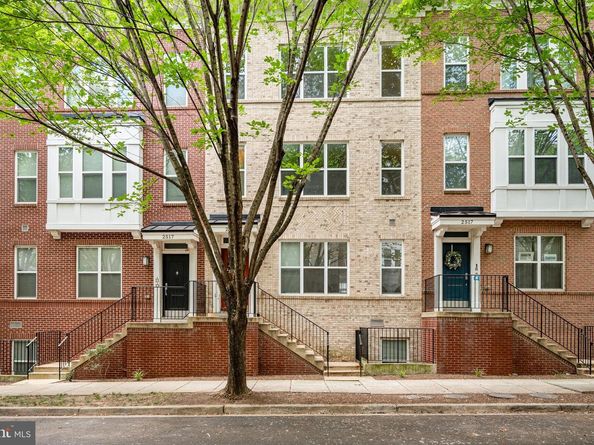 2517 Sayles Place SE 10, Washington DC 20020