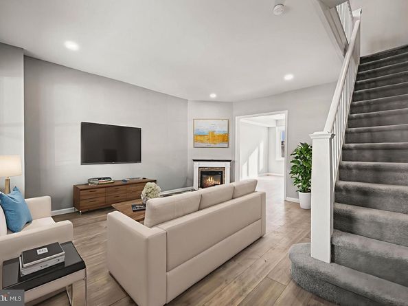 1652 W Mentor Street, Philadelphia PA 19141