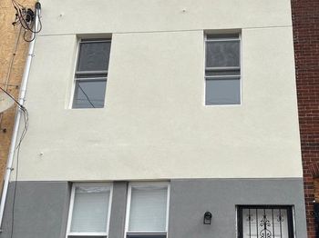 1919 E Huntingdon Street