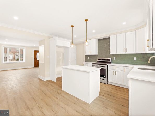 1024 Van Kirk Street, Philadelphia PA 19149