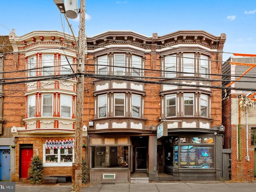 212 Fairmount Avenue, Philadelphia PA 19123