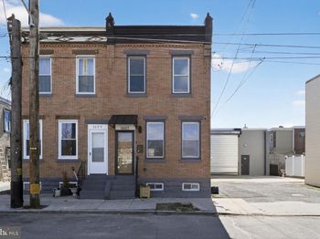 3607 Salmon Street