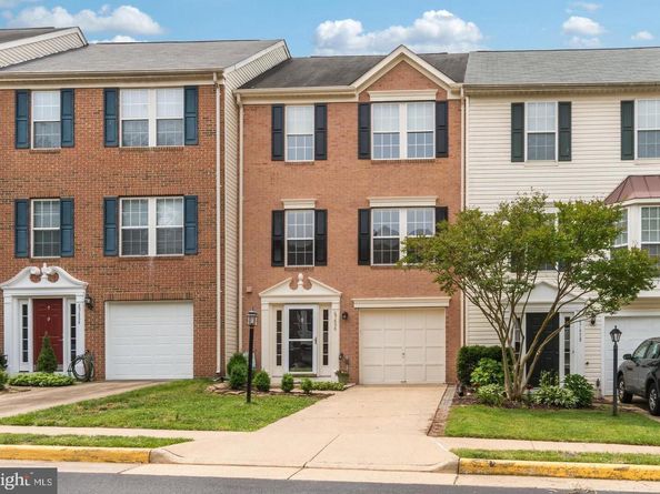 47456 Sharpskin Island Square, Sterling VA 20165