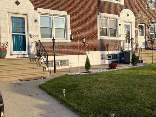 4247 Glendale Street, Philadelphia PA 19124