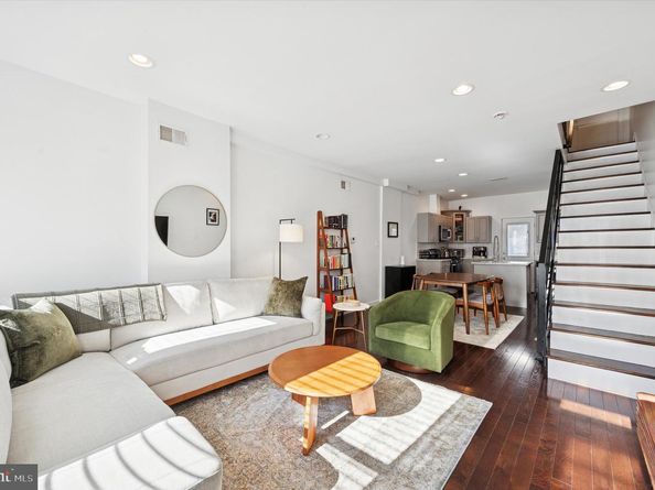 1827 Hoffman Street, Philadelphia PA 19145