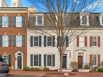 1815 Potomac Greens Drive