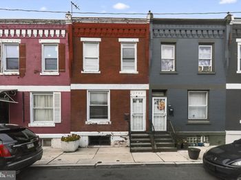 1752 N Lecount Street