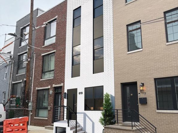 619 Cantrell Street, Philadelphia PA 19148