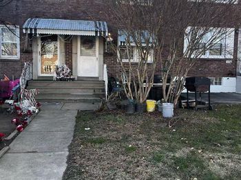 2844 Longshore Avenue