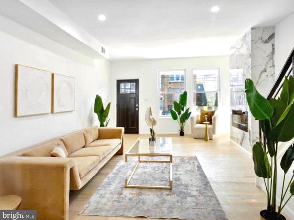 5215 Locust Street, Philadelphia PA 19139