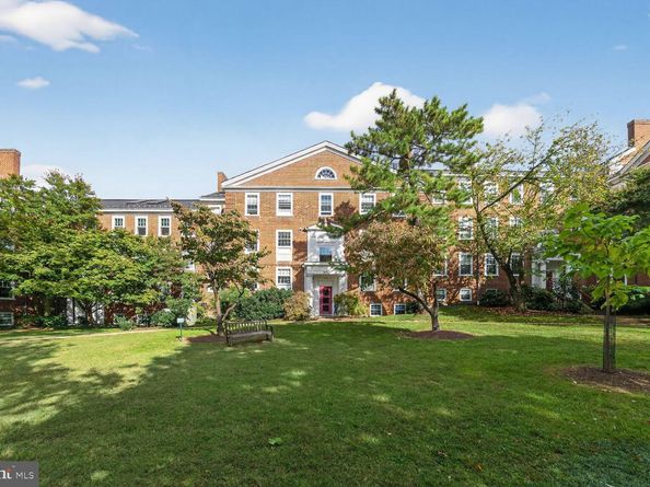 3631 39TH Street NW A313, Washington DC 20016