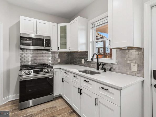 6018 W Columbia Avenue, Philadelphia PA 19151