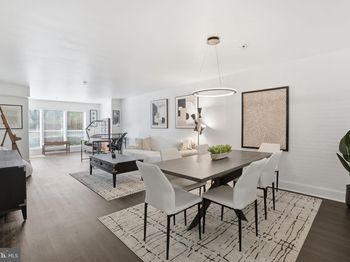 3179 Summit Square Drive