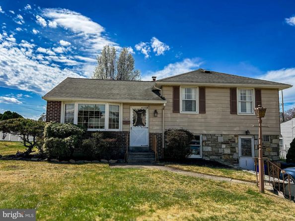 3816 Chalfont Drive, Philadelphia PA 19154