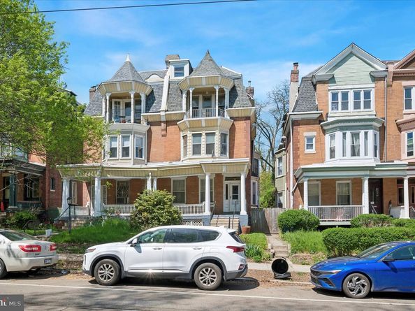 4511 Chester Avenue, Philadelphia PA 19143